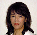 鈴木 由賀 鈴木 由賀